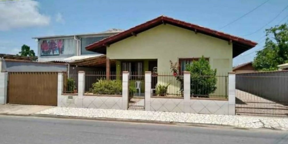 Casa - Venda - Universitrio - Tijucas - SC